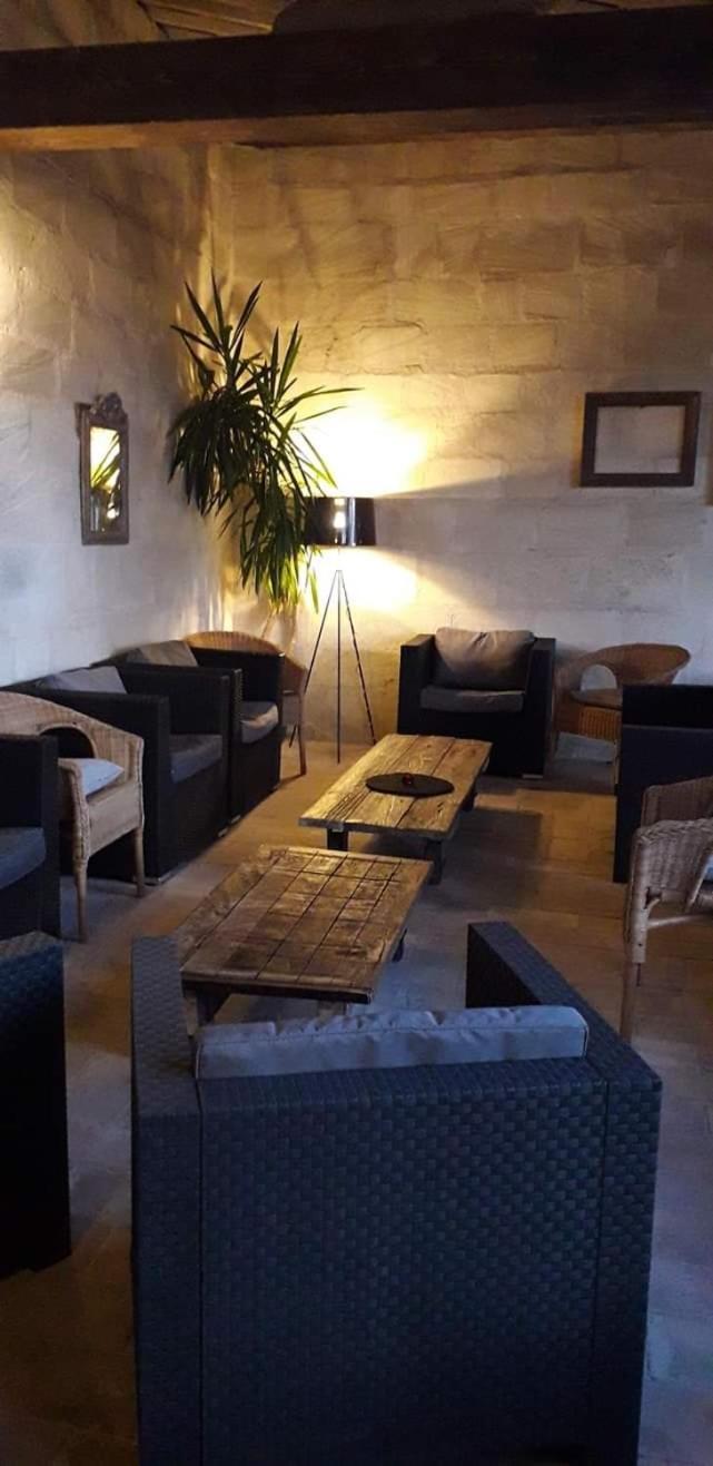 Le Bastion Des Papes Villa Châteauneuf-de-Gadagne Rom bilde